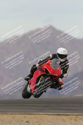 media/Mar-11-2023-SoCal Trackdays (Sat) [[bae20d96b2]]/Turn 9 (1pm)/